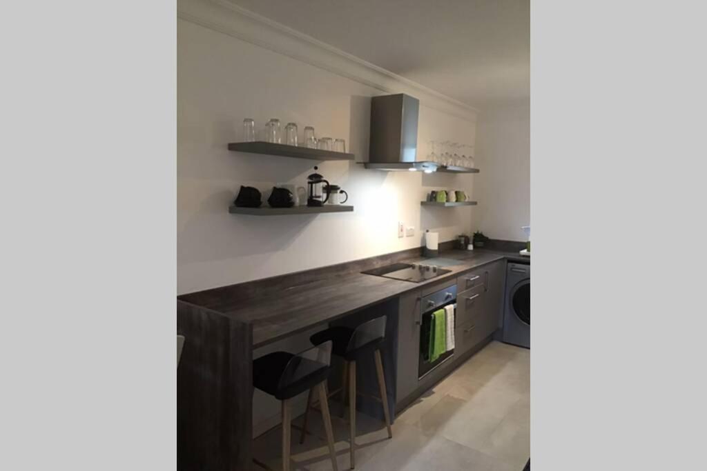 Waterfront Apartment Completely Refurbished ويستبورت المظهر الخارجي الصورة
